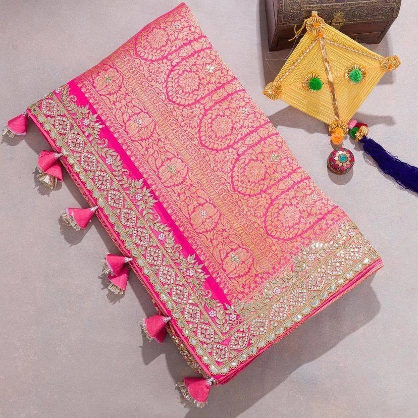 Digital Print Silk Saree with Sequin Embroidery &amp; Gotapati Work-Pink-3