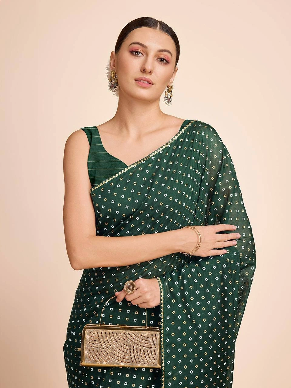 Exclusive Kanchi Border Silk Saree with Zari Weaving-Green-1