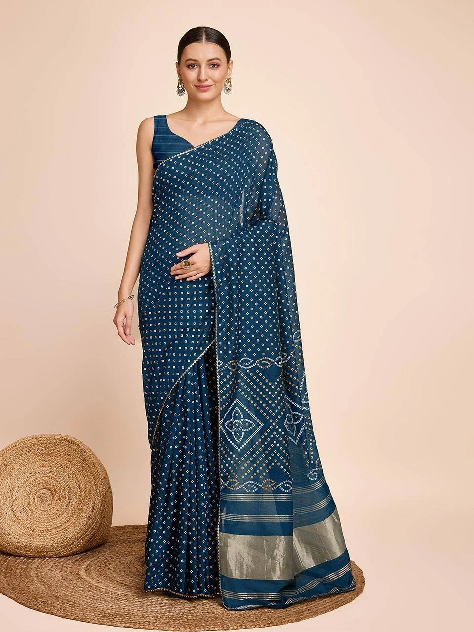 Exclusive Kanchi Border Silk Saree with Zari Weaving-RVR-BANDHANI-PeacockBlue