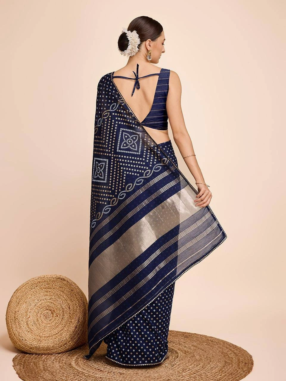 Exclusive Kanchi Border Silk Saree with Zari Weaving-Navy Blue-2