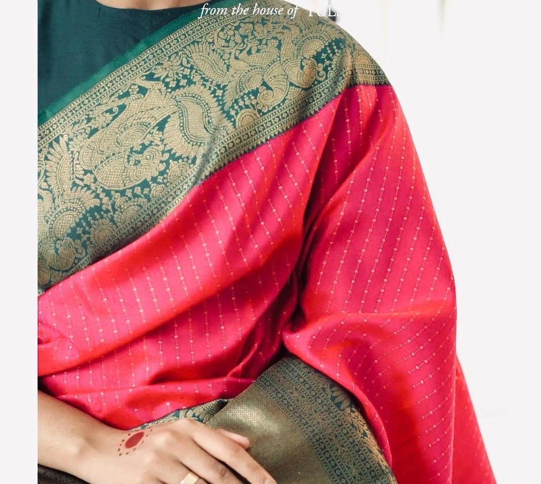 Soft Banarasi Silk Saree: Elegant and Lightweight-Red-4