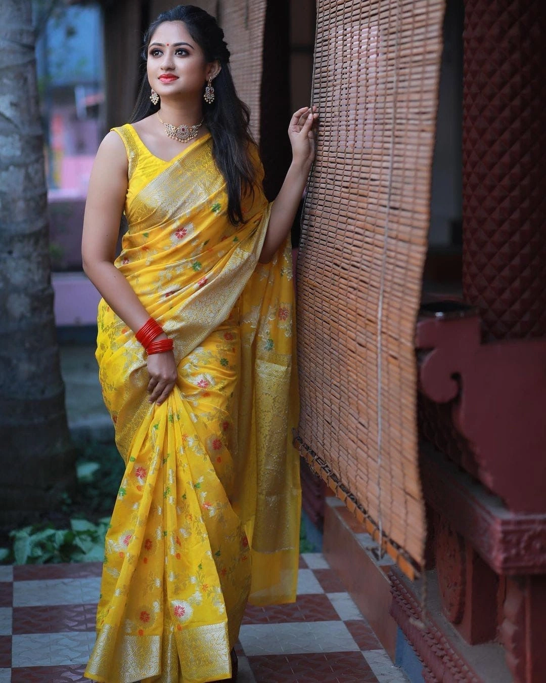 Gold Zari Woven Banarasi Silk Saree: Perfect for Festivals and Weddings-RSF-74-Yellow