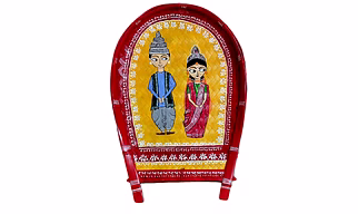 Hand Painted Kulo Set of 1 and Design of Couple