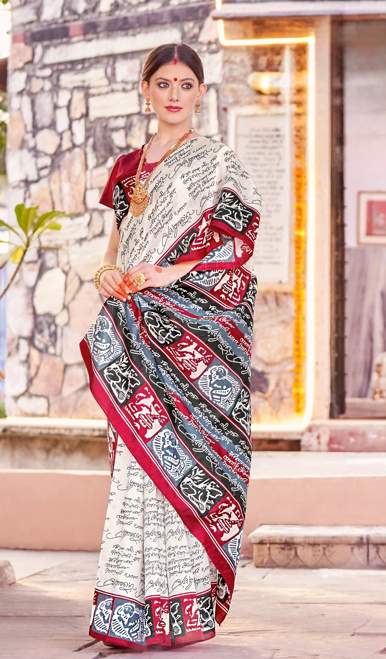 Azrak Digital printed Silk Saree with running Blouse Piece 1-3