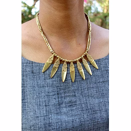 artistically crafted dhokra leaf brass necklace