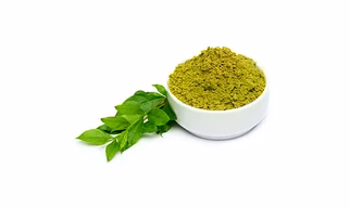 Natural henna powder