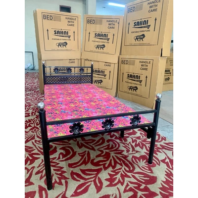 Sahni Metal Folding Bed with mattress Attached 6x3