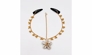 Kodi Shell & Dangling Beads Navratri Head chain- Golden