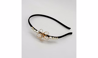 Pearls Metal Wire Flower Hairband- Gold