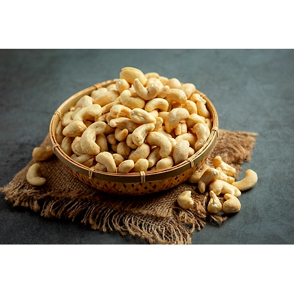 Premium Cashew Nuts-12556754