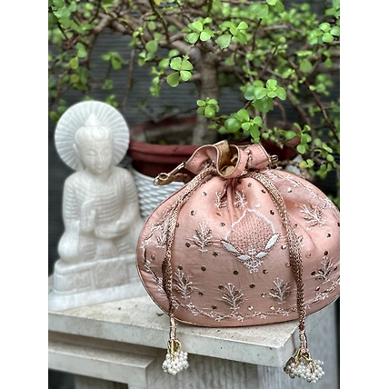 CLUTCHES,POTLI'S AND EVENING BAGS MADE ON RAW SILK-2