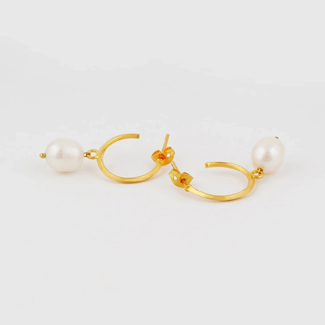 Pearl Hoop Earrings-2