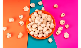 Roasted Makhana or Fox nuts