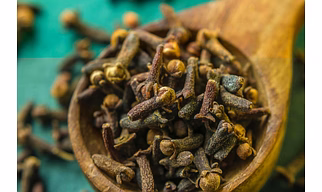 Cloves or Laung