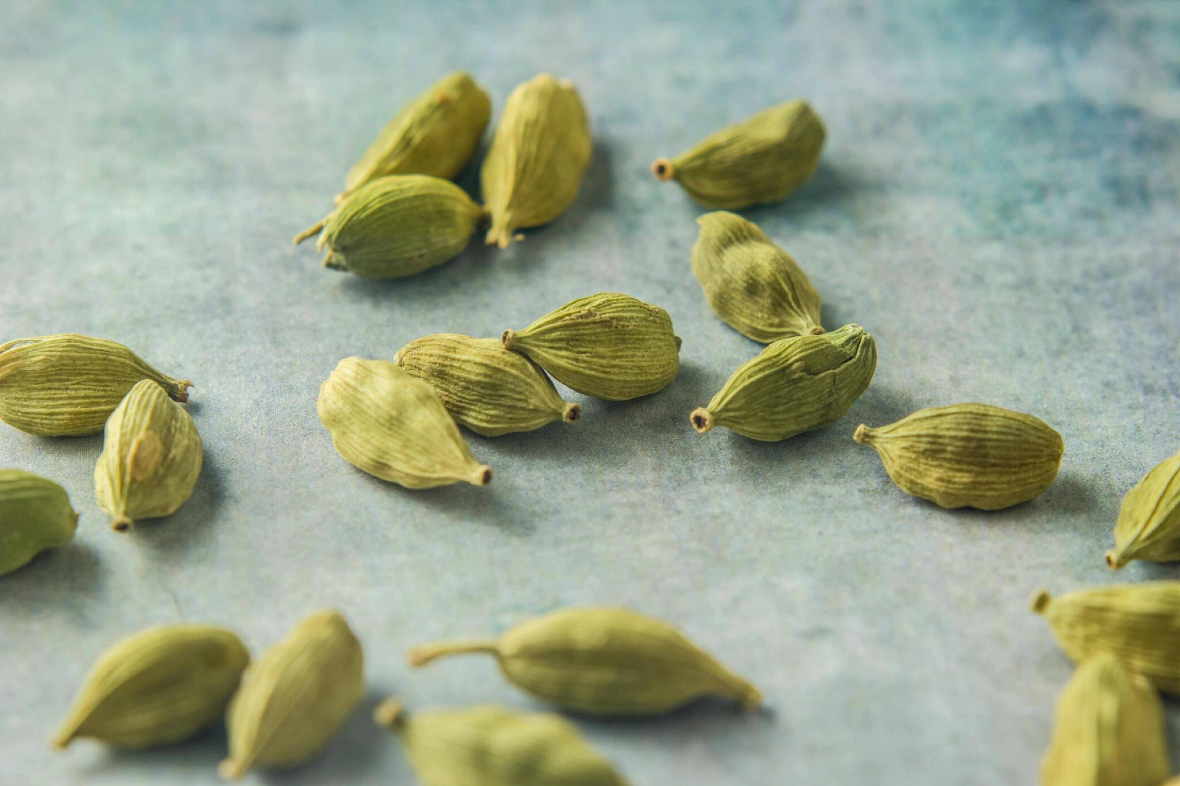 Green Cardamom or Choti Elaichi-2