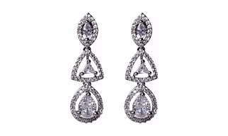 Laali Diamond & Silver look Earring E21