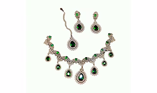Ad jewellery set