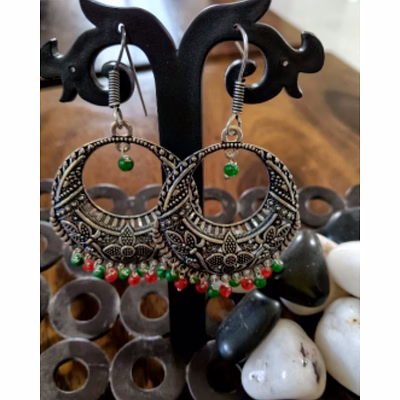 zivba trends heritage oxidised silver green & red bead circular earrings