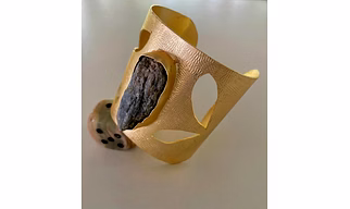 Gold Polish Bracelet Embedded With Semi-Precious Stone