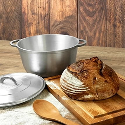 Marmite Dutch pot-1