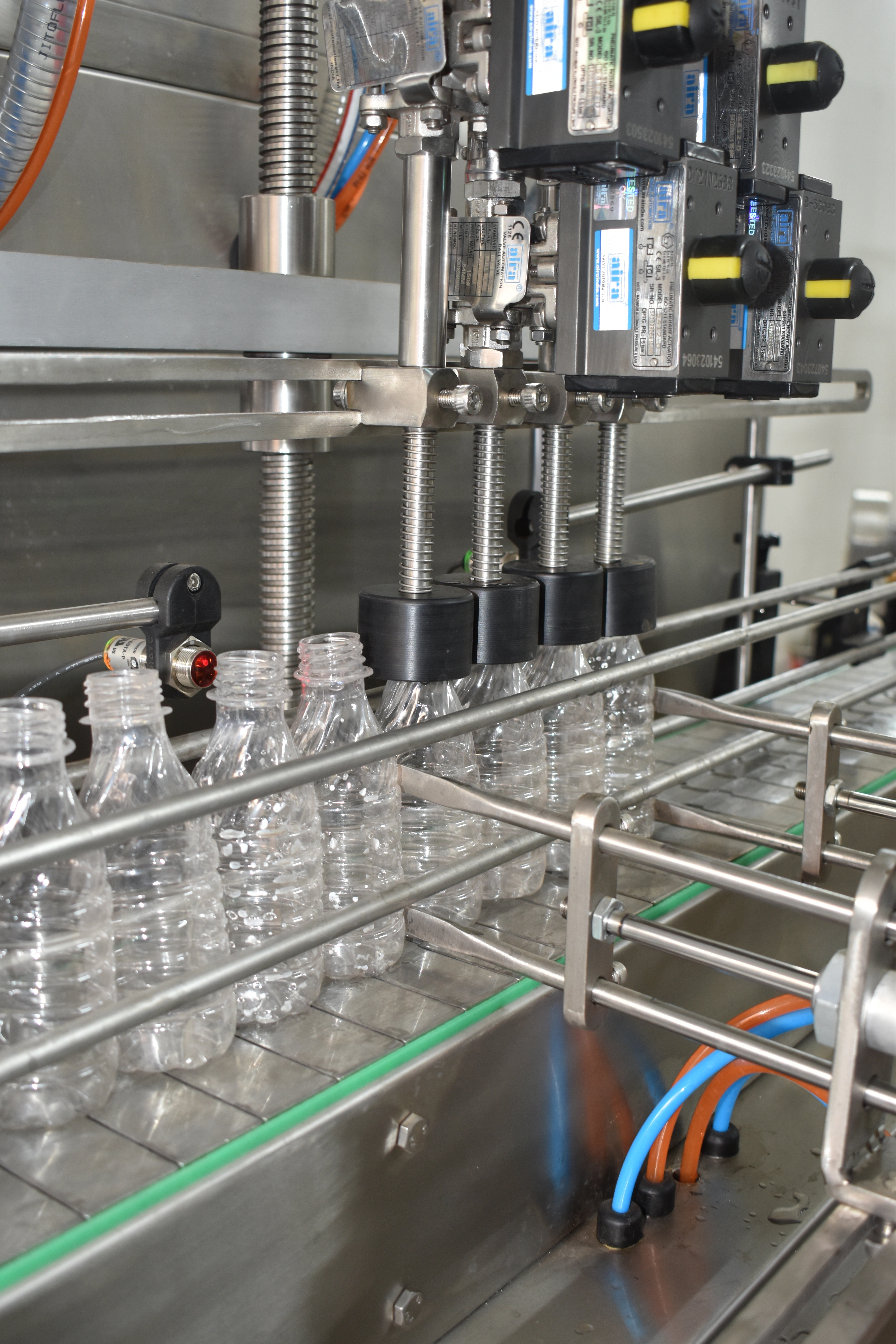 LIQUID FILLING MACHINE-2