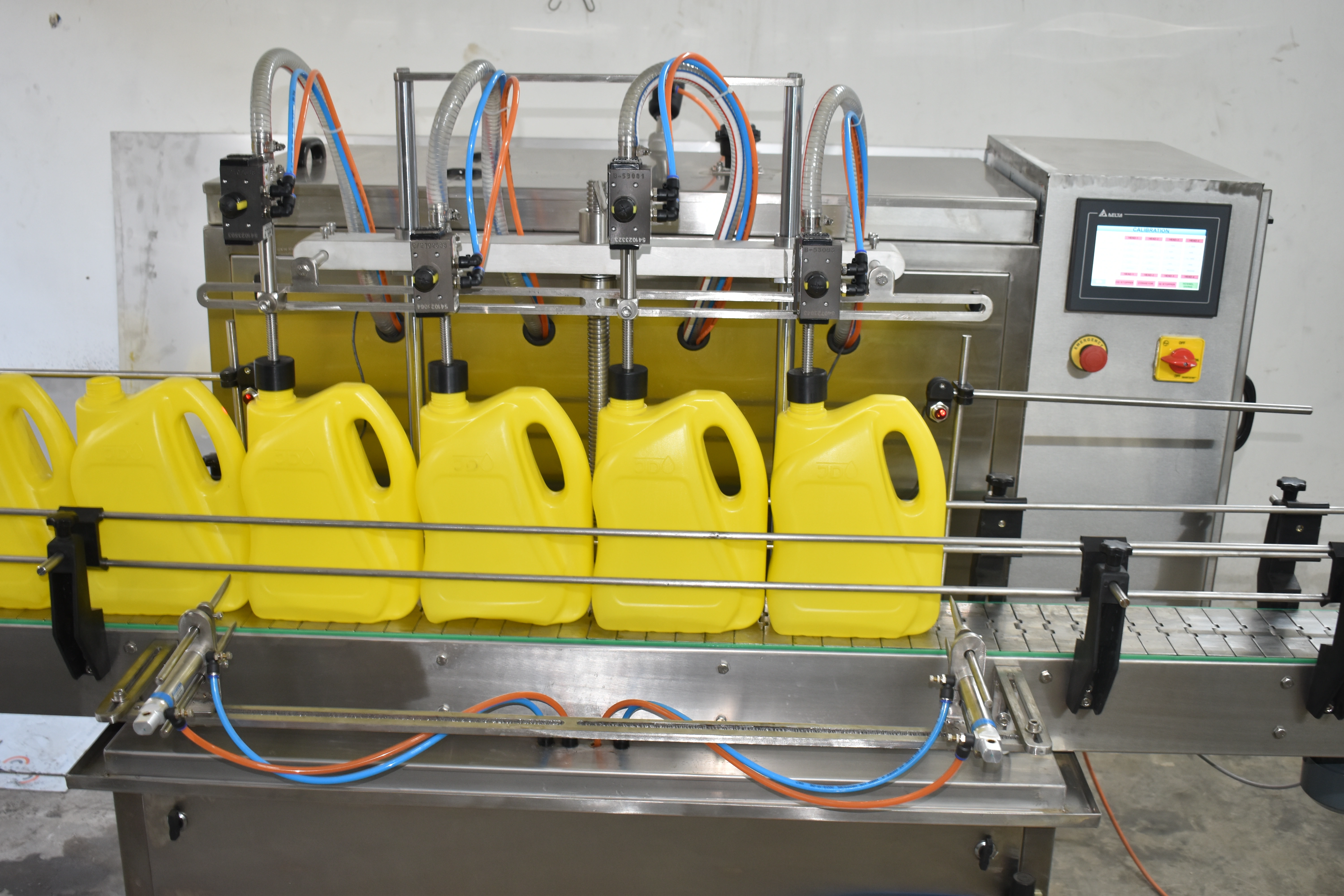 LIQUID FILLING MACHINE-3