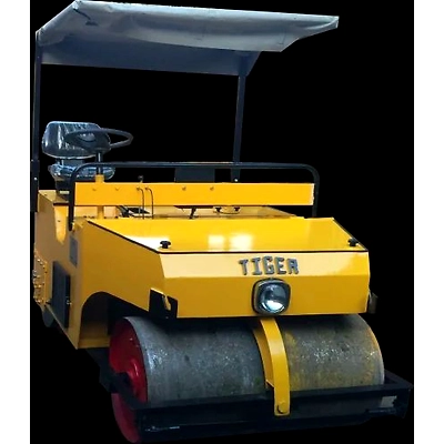 Hako 1 Ton Hydraulic Cricket Ride-On Pitch Rollers