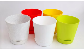 TITAN SELF WATERING POT