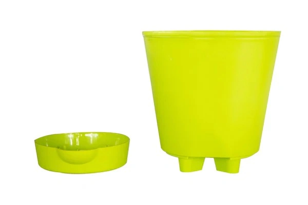 TITAN SELF WATERING POT-2