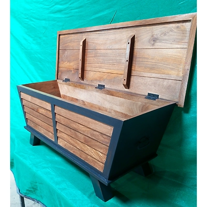 Wooden Trunk Box-4