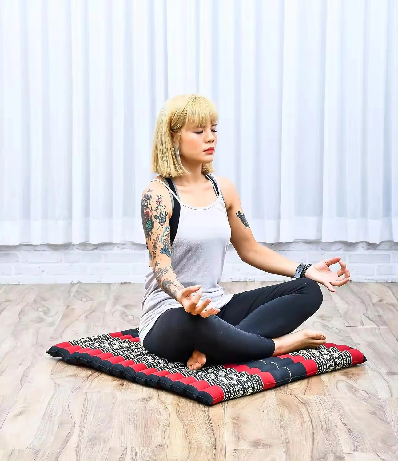 Square Floor Seat for Meditation Exercises-2