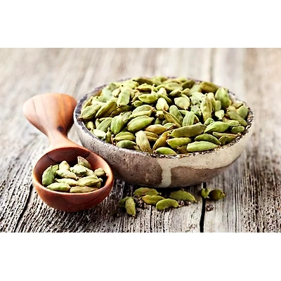 GREEN CARDAMOM
