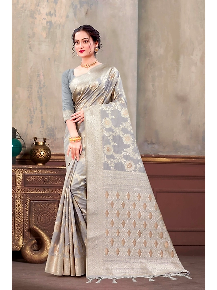 Parvati Multicolor Rapier Silk Saree