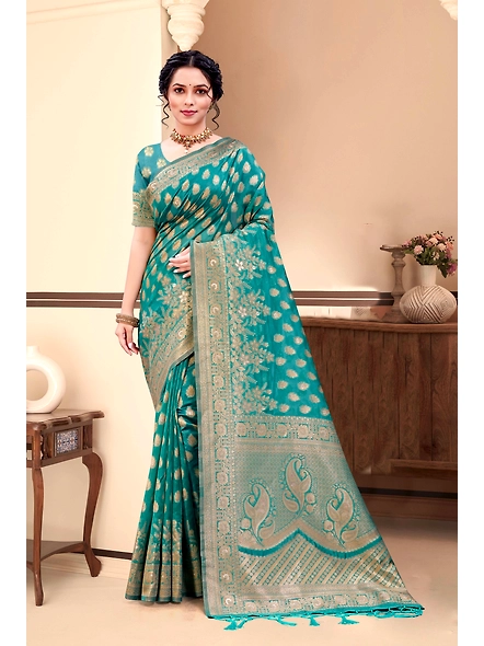 Parvati Multicolor Rapier Silk Saree