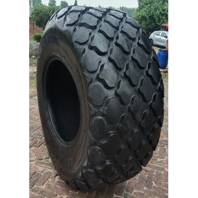 23.1-26 Tyre R3 Compactor Industrial Tyres : Heavy Machinery & Mines