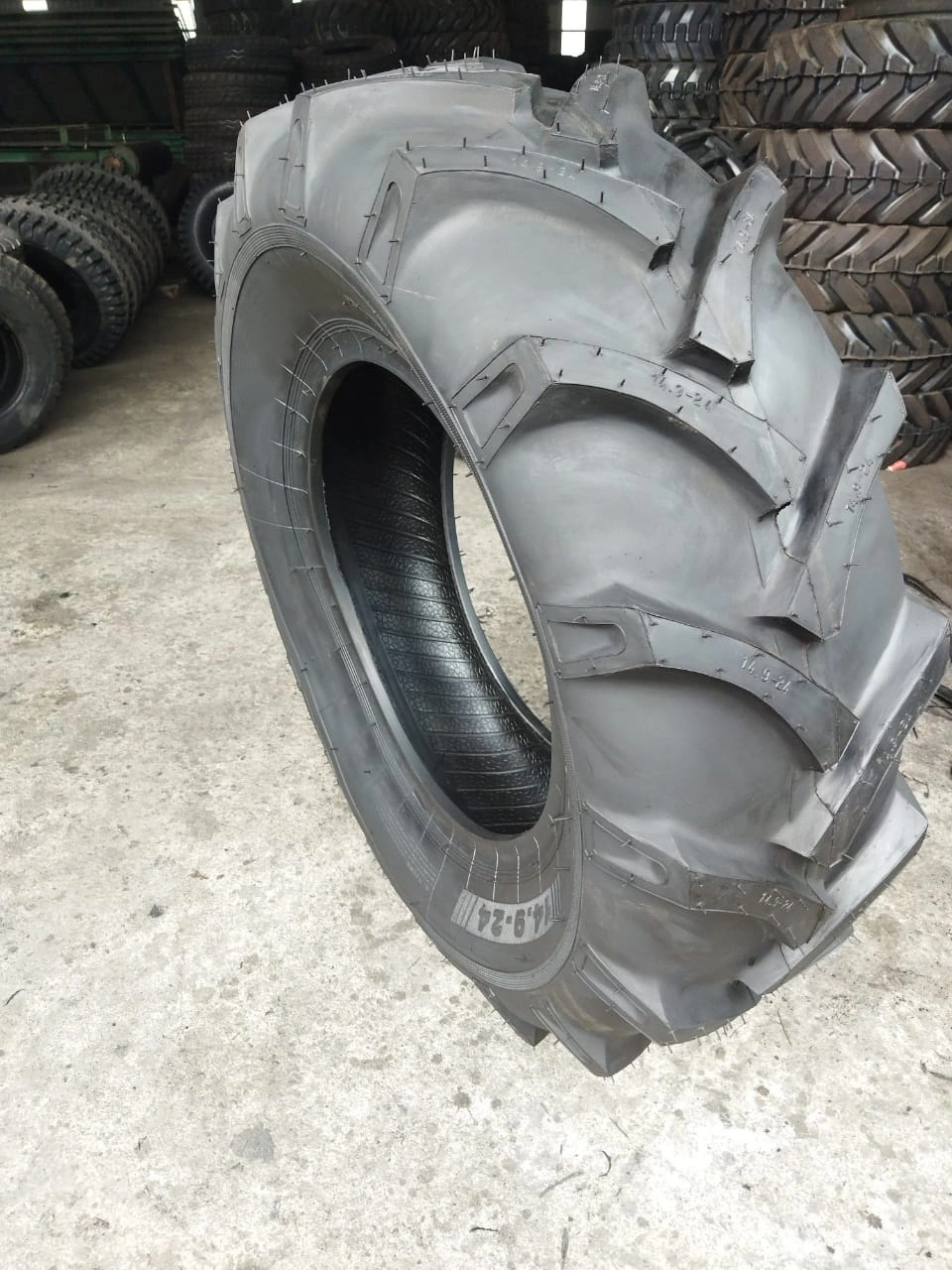 14.9-24 Agriculture tractor Tyres-2