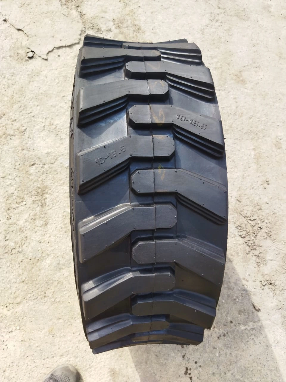 Skid Steer Tyres 10-16.5/12-16.5-12501184