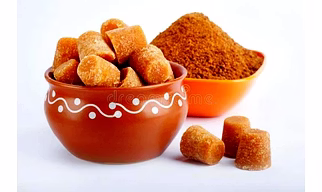 Natural Organic Sugarcane Jaggery Cubes