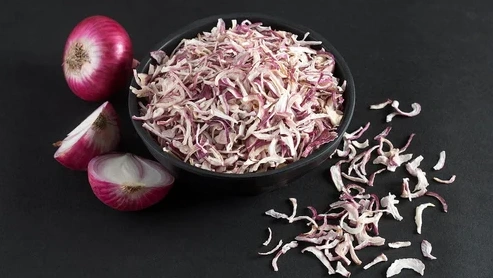 Red Onion Flakes-1
