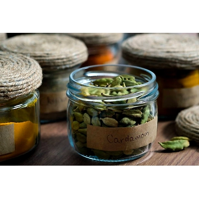 The Conscious Appetite Green Elaichi/Small Cardamom