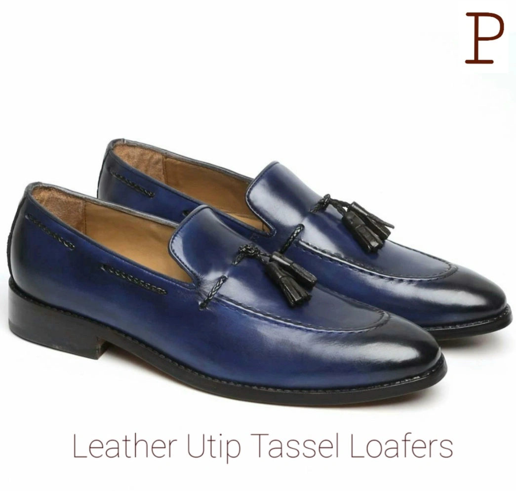 Prathamesh Leather Loafers-4