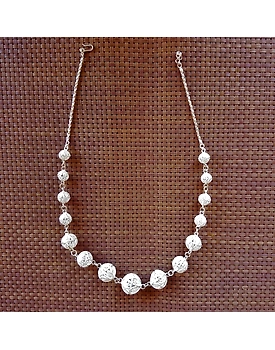 Spheres of Joy - Necklace with silver filigree balls