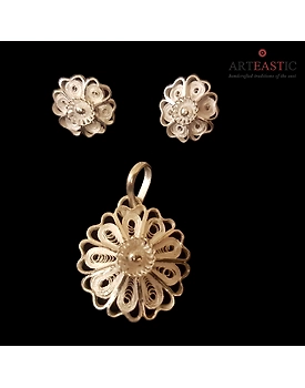 Morning Flowers - Silver Filigree Pendant earring set