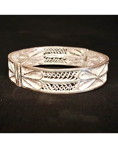 Malati Petals chur - Silver filigree wide bangle-12666129