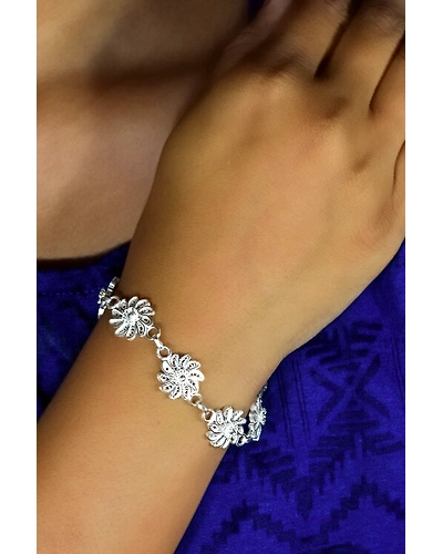 Silver Linings Chakri Silver Filigree Handmade Bracelet-1