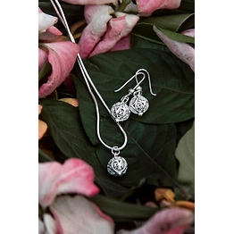Gonasika Silver Linings Beads Silver Filigree Handmade Pendant Set