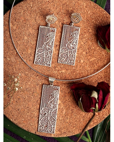 Morni Earrings and Pendant Set-2