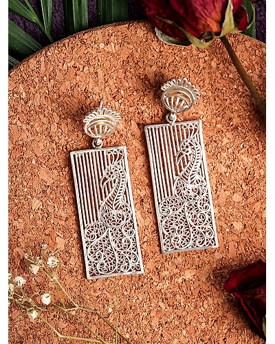 Morni Earrings and Pendant Set-4