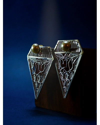 Ganesha Pearl Earrings-1