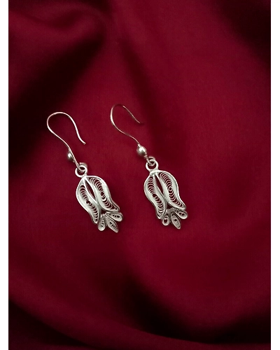 Filigree Tulips Earrings-2